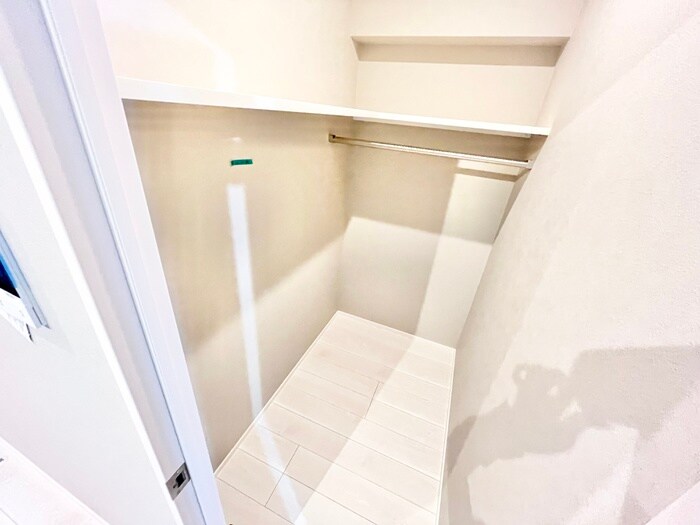 物件内観写真11　(収納)