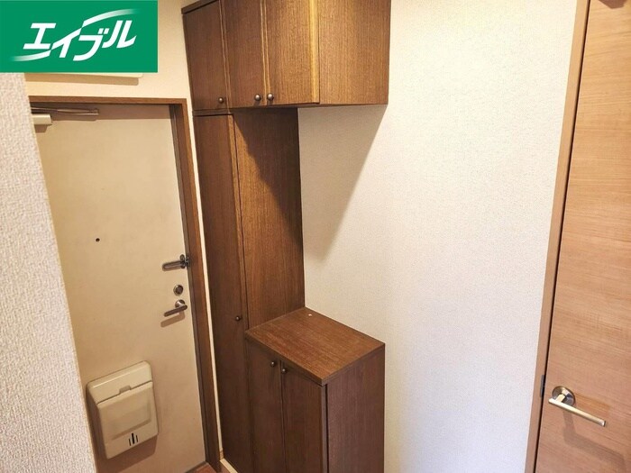 物件内観写真17　(靴箱)