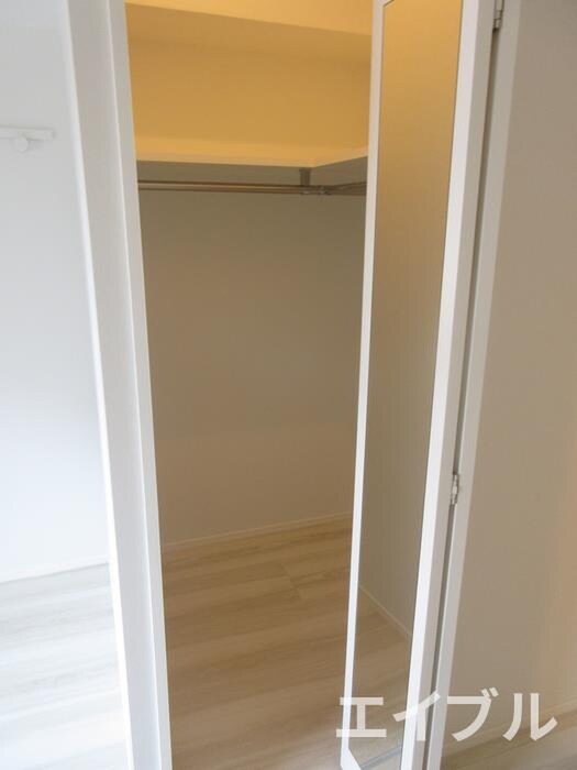 物件内観写真15　(収納)