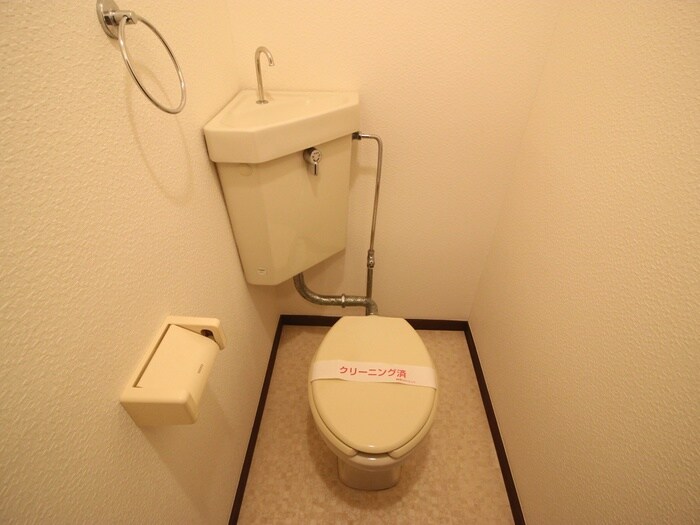 物件内観写真11　(トイレ)