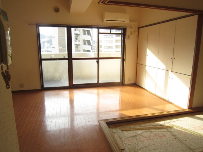 物件内観写真15　(居室)