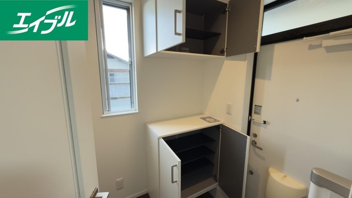 物件内観写真17　(靴箱)