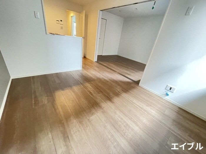 物件内観写真5　(居室)