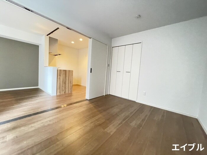 物件内観写真13　(居室)
