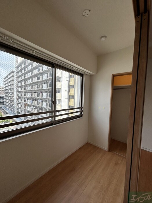 物件内観写真9　(居室)