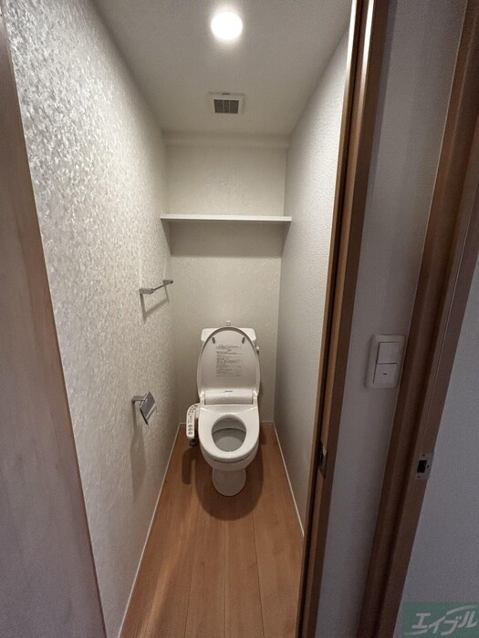 物件内観写真14　(トイレ)