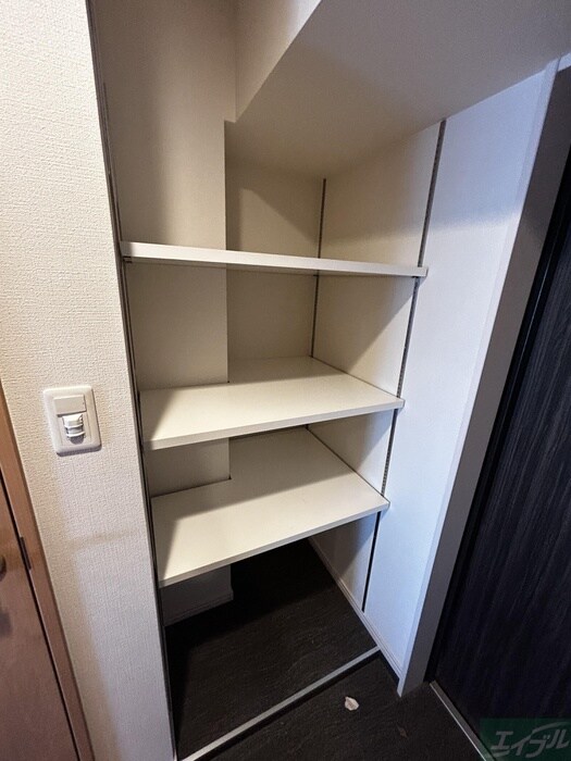 物件内観写真16　(収納)