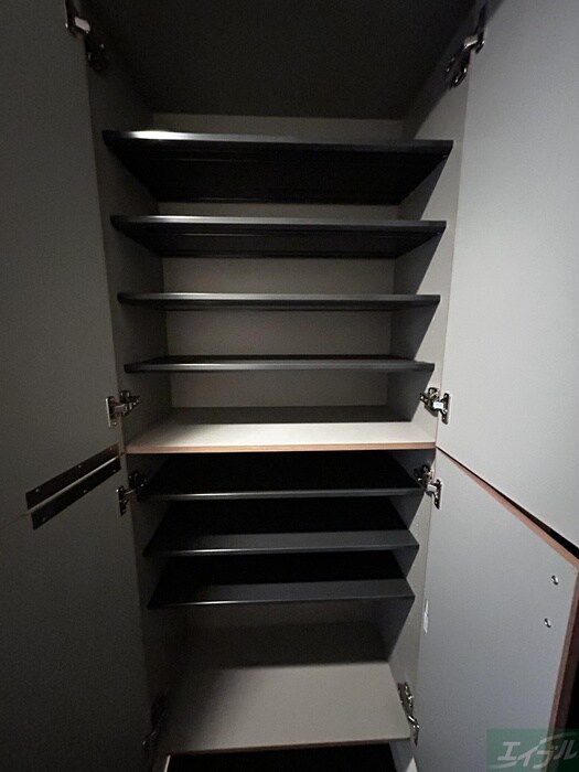 物件内観写真17　(収納)