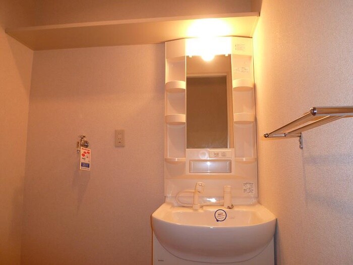 物件内観写真11　(洗面)