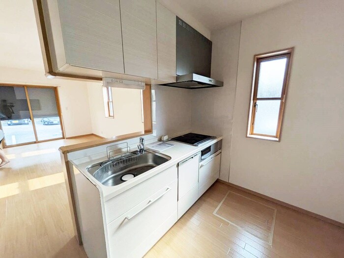 物件内観写真6　(キッチン)