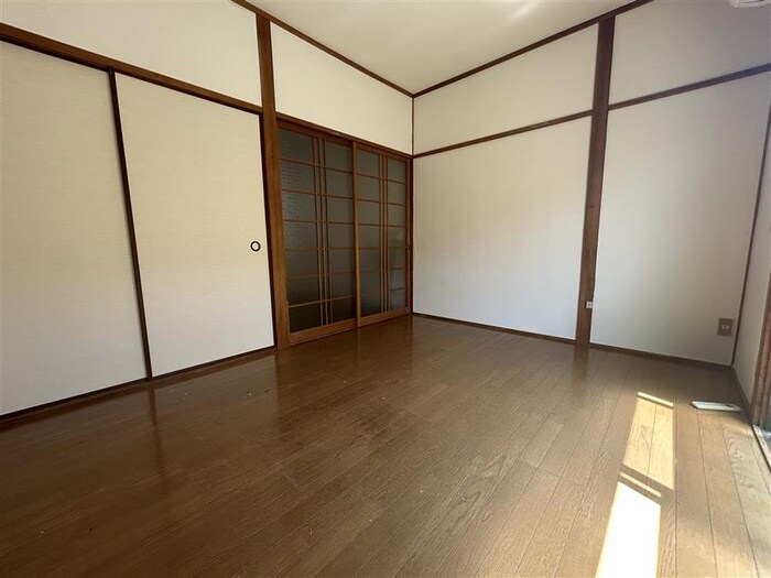 物件内観写真8　(居室)