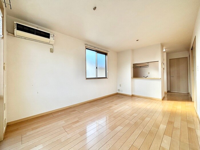 物件内観写真5　(居室)