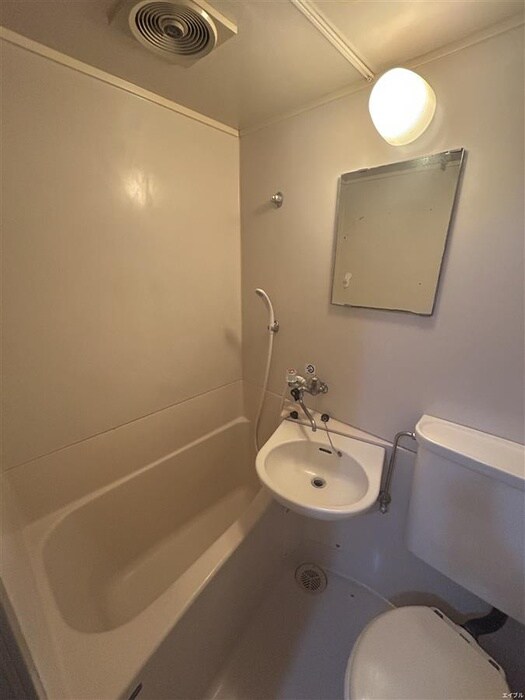 物件内観写真10　(バス／シャワールーム等)