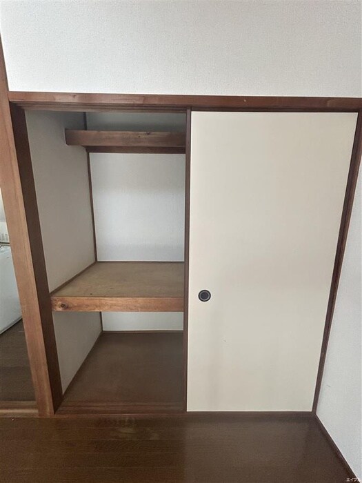 物件内観写真13　(収納)