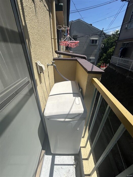 物件内観写真14　(洗濯機置場)