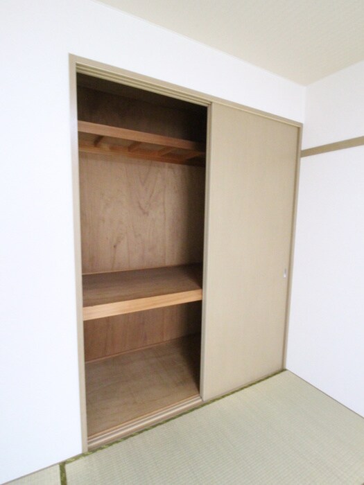物件内観写真9　(収納)