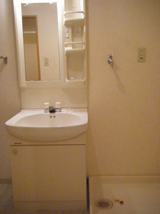 物件内観写真12　(洗面)