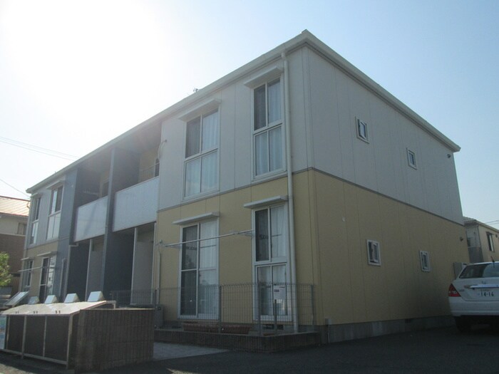 物件外観写真3　(外観写真)