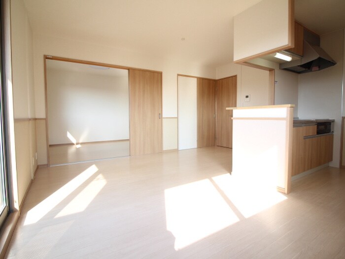 物件内観写真5　(居室)