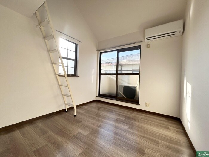 物件内観写真7　(居室)