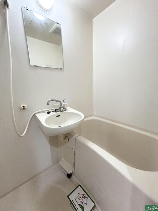 物件内観写真12　(バス／シャワールーム等)