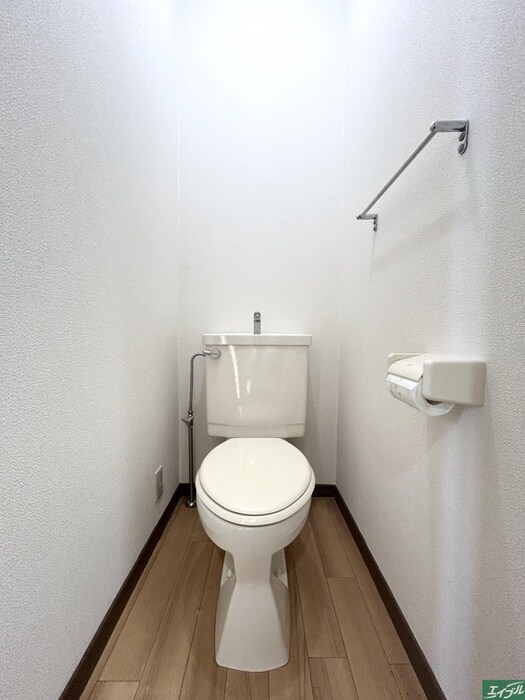 物件内観写真13　(トイレ)