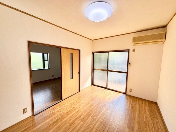 物件内観写真7　(居室)