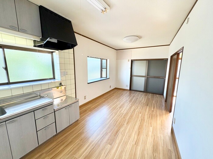 物件内観写真8　(居室)