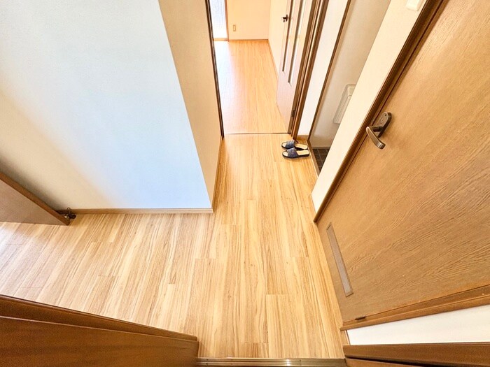 物件内観写真19　(廊下)