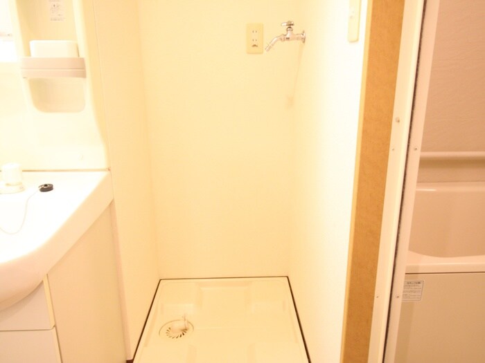 物件内観写真14　(室内からの展望)