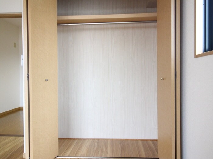 物件内観写真15　(収納)