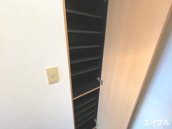靴箱