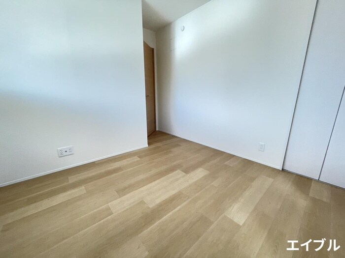 物件内観写真15　(居室)