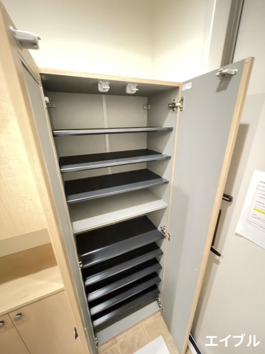 物件内観写真19　(靴箱)