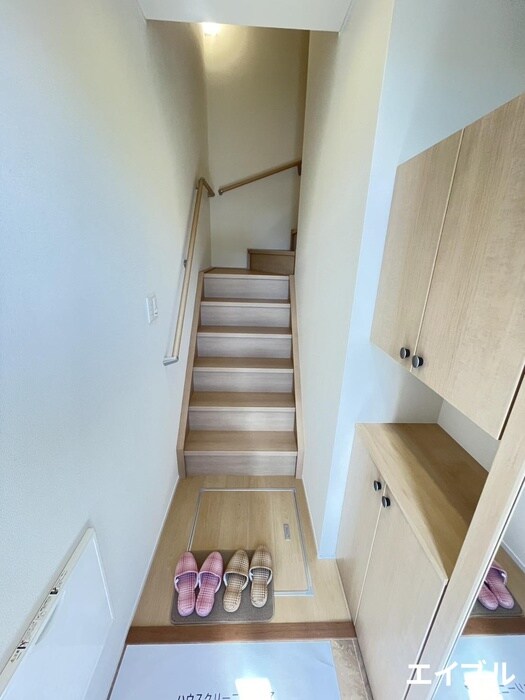 物件内観写真20　(玄関)