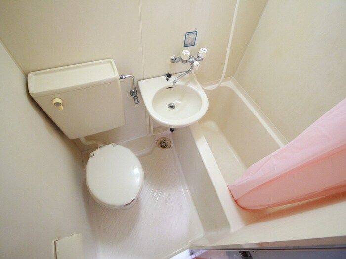 物件内観写真9　(バス／シャワールーム等)