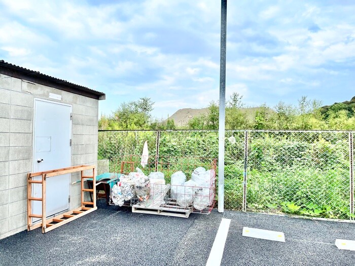 物件外観写真3　(建物設備)