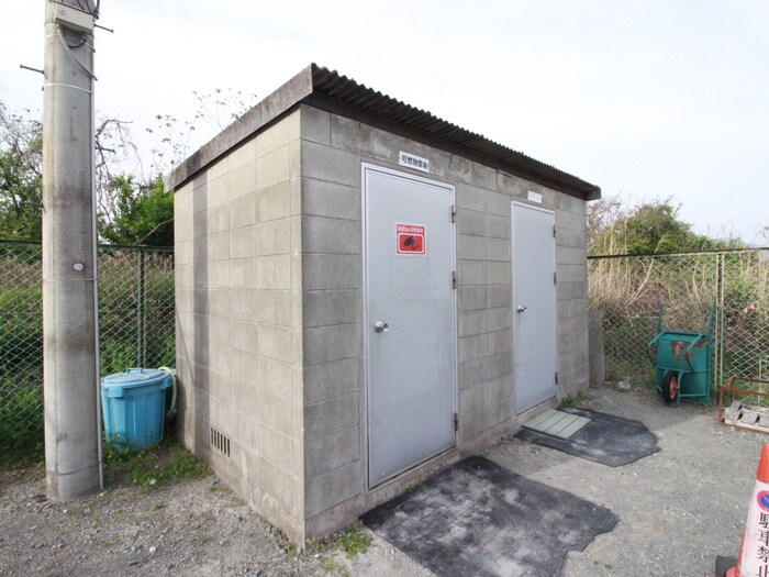 物件外観写真4　(建物設備)