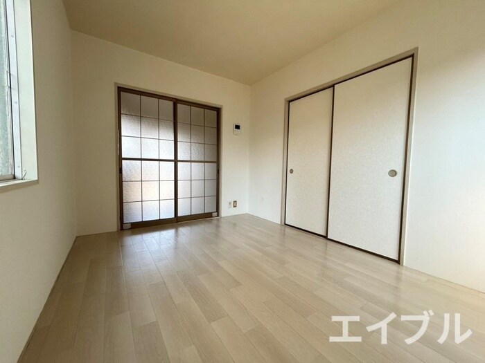 物件内観写真7　(居室)