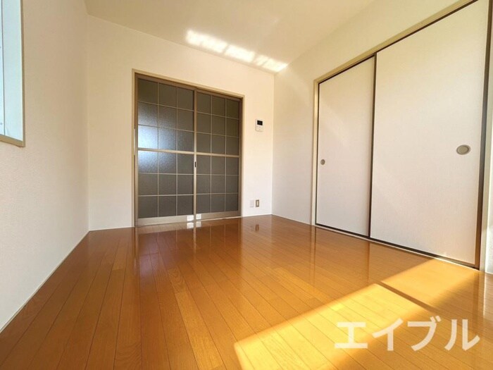 物件内観写真7　(居室)