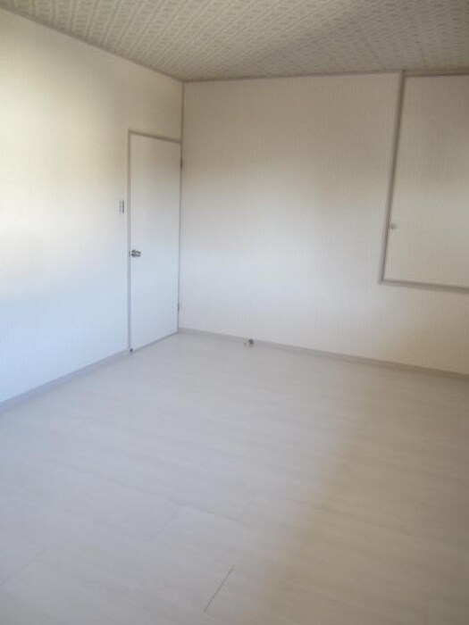 物件内観写真12　(居室)