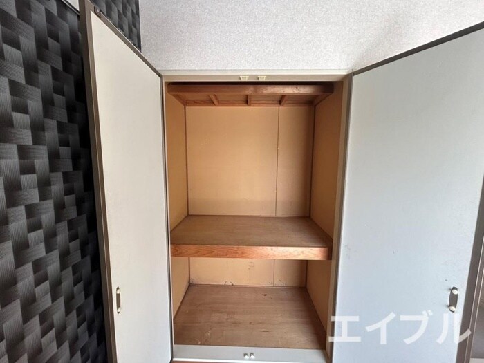物件内観写真18　(収納)