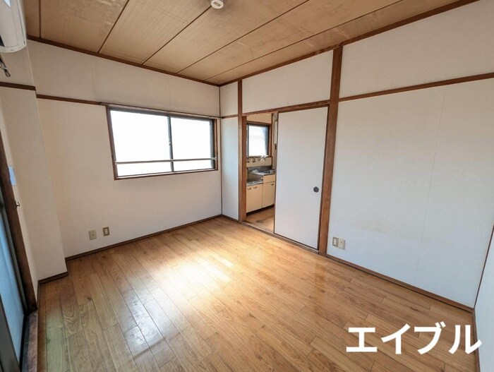 物件内観写真7　(居室)