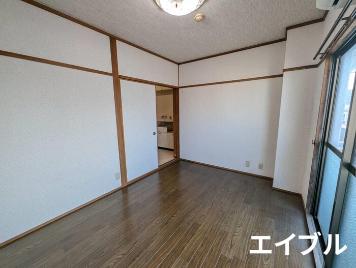 物件内観写真7　(居室)