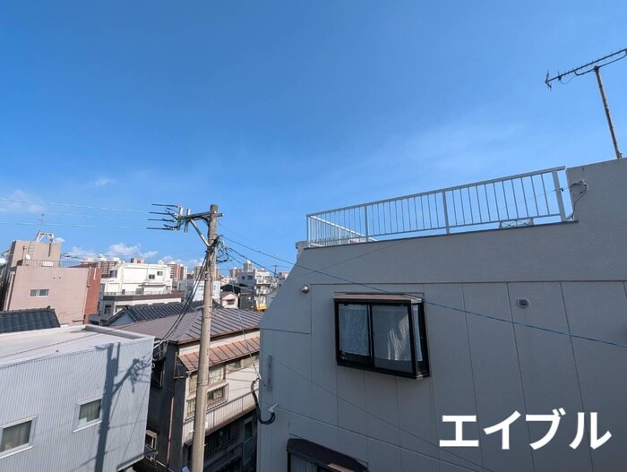 物件内観写真15　(室内からの展望)