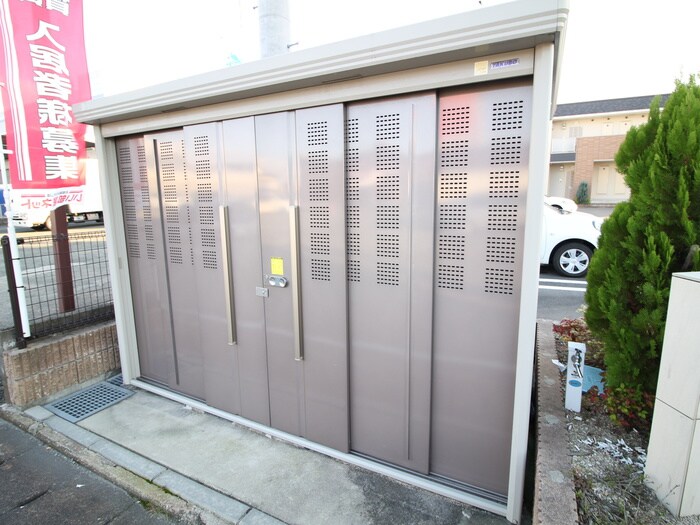 物件外観写真3　(建物設備)