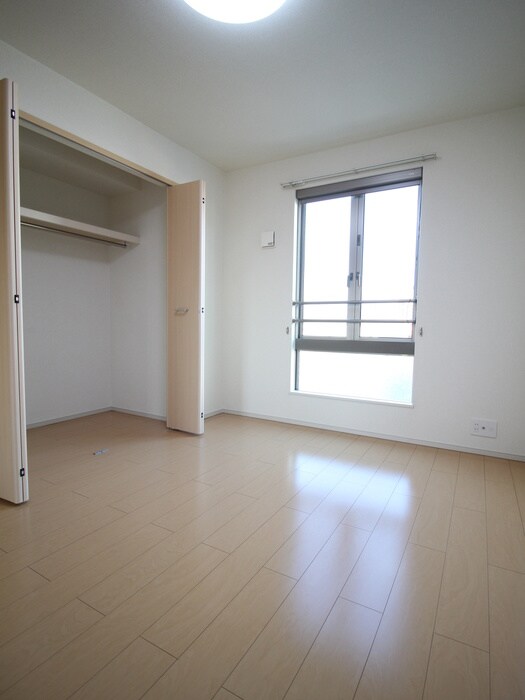 物件内観写真15　(内観写真)