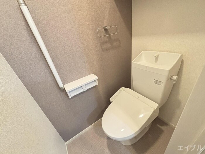 物件内観写真11　(トイレ)