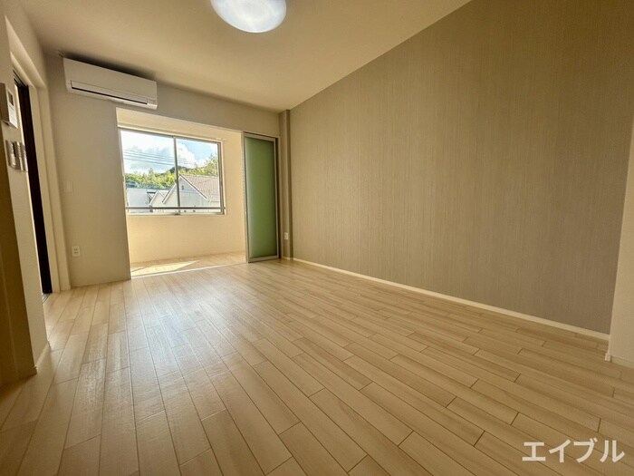 物件内観写真6　(居室)