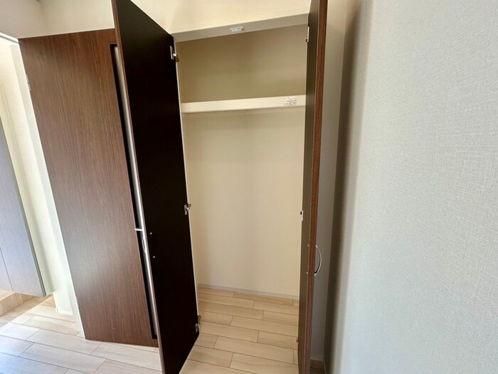 物件内観写真9　(収納)